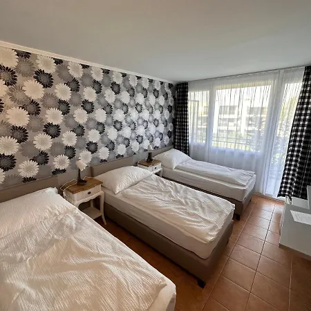 Part Hotel 2*